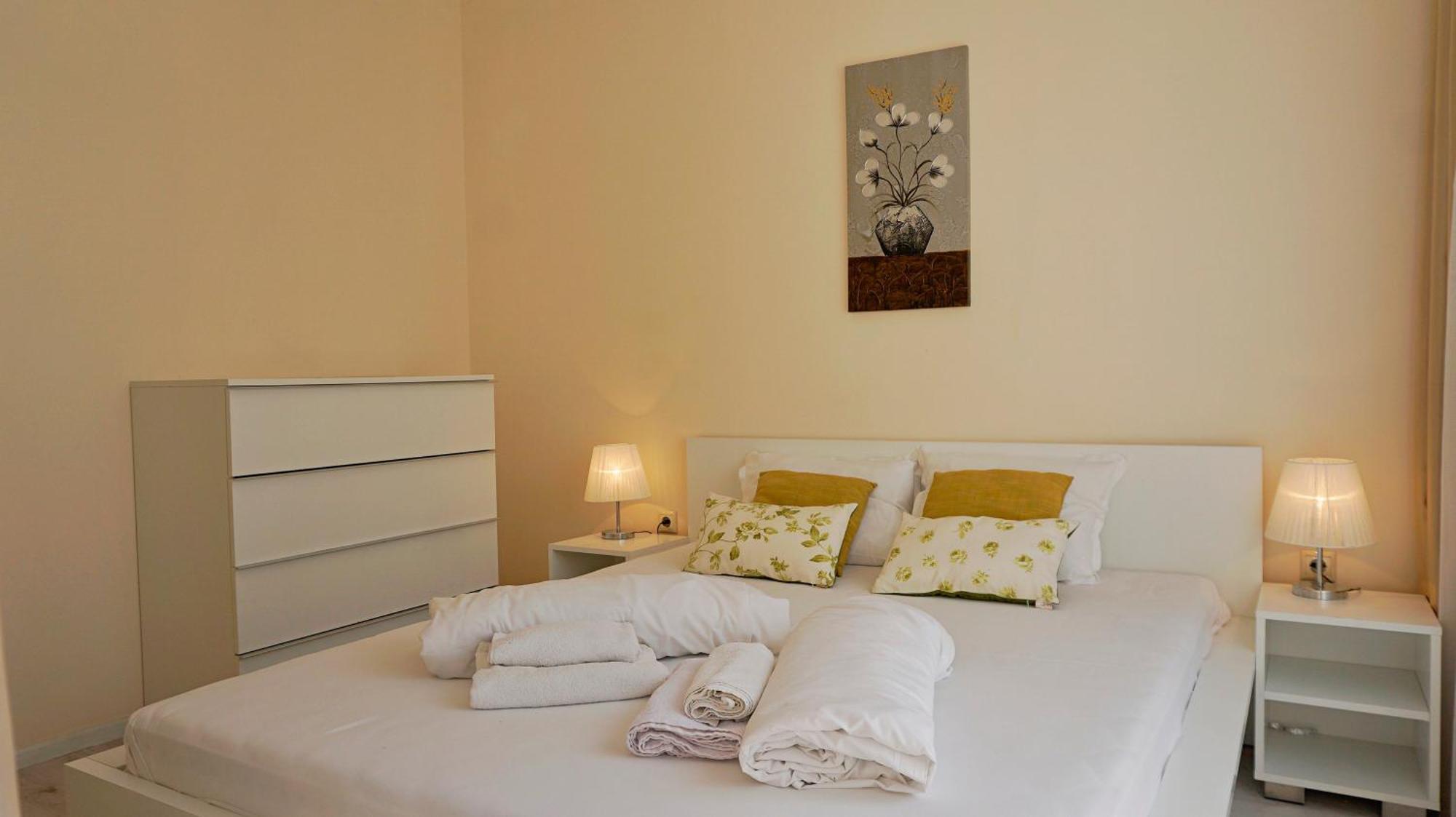 Апартаменти Варна Саут На Плажа 2 - Varna South Apartments On The Beach 2 Kültér fotó