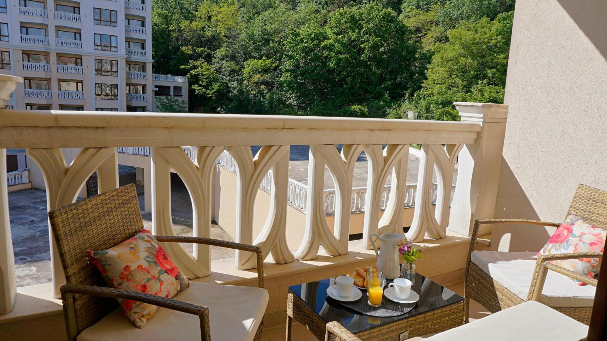 Апартаменти Варна Саут На Плажа 2 - Varna South Apartments On The Beach 2 Kültér fotó