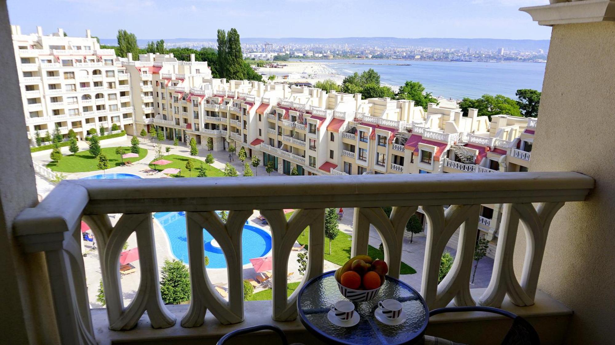 Апартаменти Варна Саут На Плажа 2 - Varna South Apartments On The Beach 2 Kültér fotó